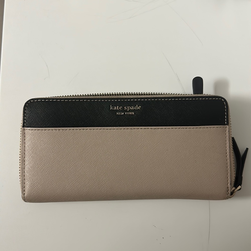 Kate spade wallet